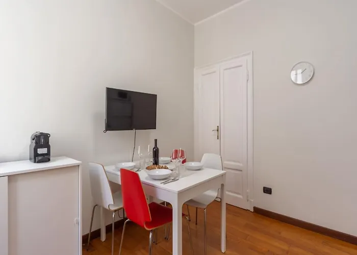Appartement The Rent - Spacious Two-bedroom In Porta Romana