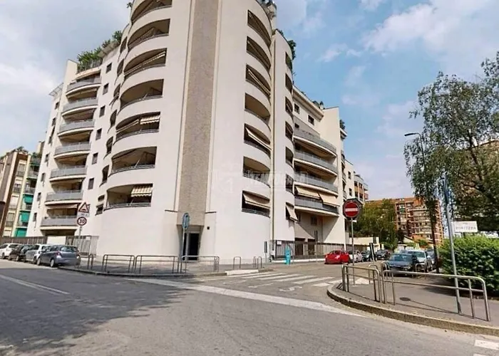 Flo House, Universita Bicocca Apartmán *