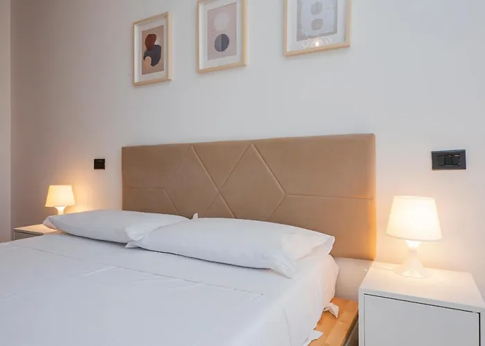 Daire Ihost Luxury - Savona 112 *