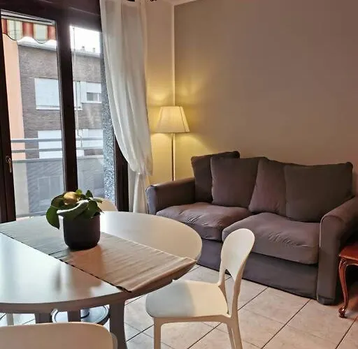 Flo House, Universita Bicocca * Milán