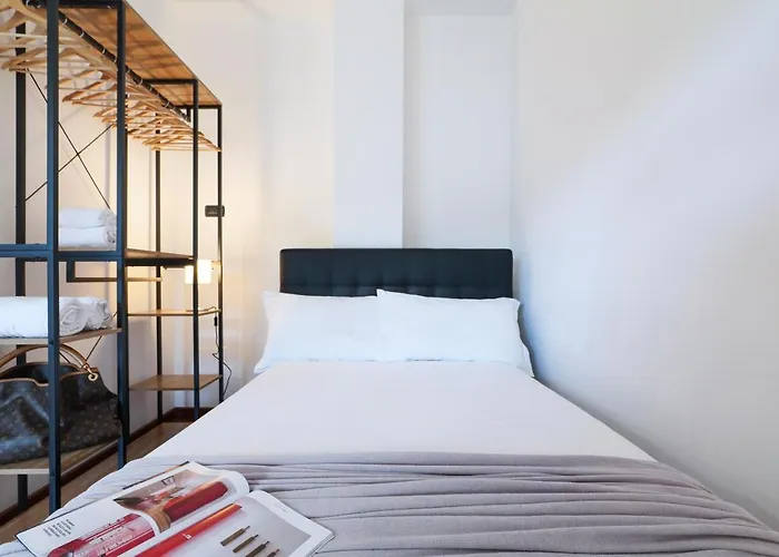 Contempora - Monolocale Con Terrazza Via F. De Sanctis, 41