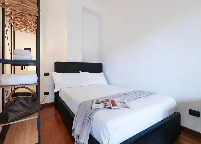 Contempora - Monolocale Con Terrazza Via F. De Sanctis, 41 Milano