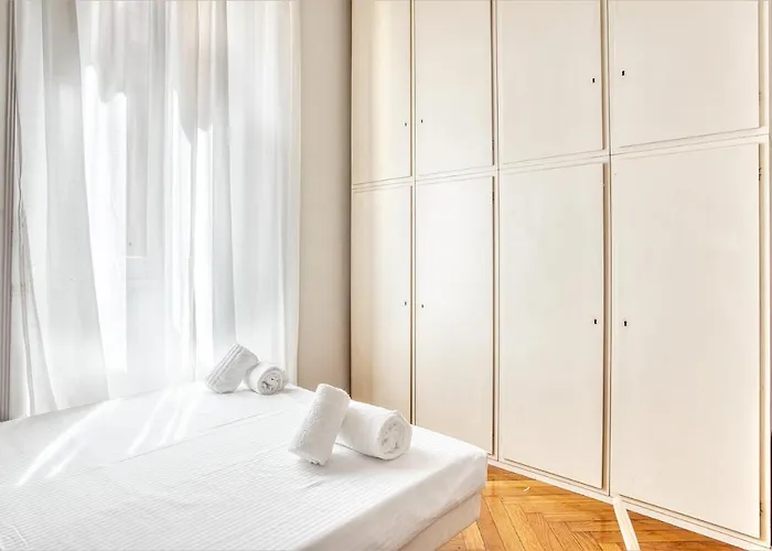 Hotel Mauri Galleria Vibrant Apt Near The Duomo *