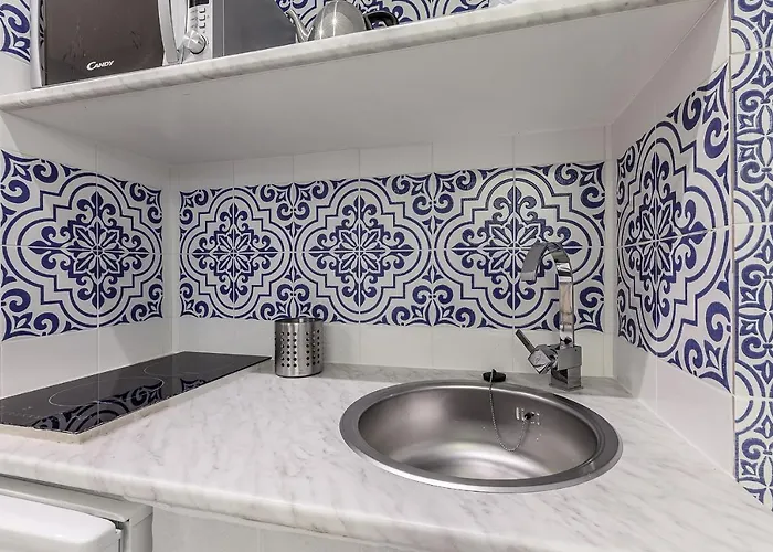 Milanrentals - Capri * Milan