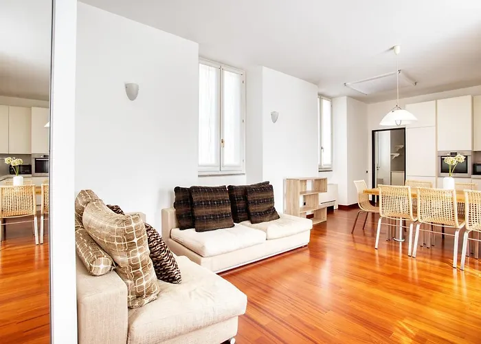 Joivy Trendy Near Sforzesco Castle *