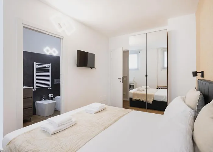 Apartment Easylife - - Circo 13 - Centro Storico