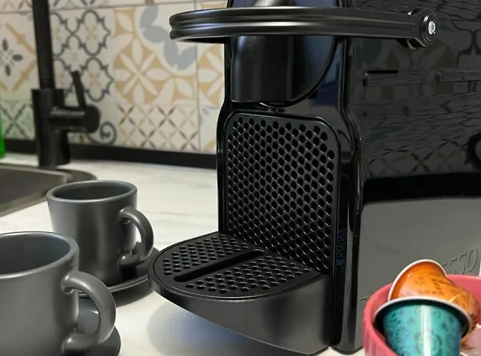 Appartamento Stylish 3 Km Away From Duomo - Netflix, Wi-fi, All Comforts Included Milano