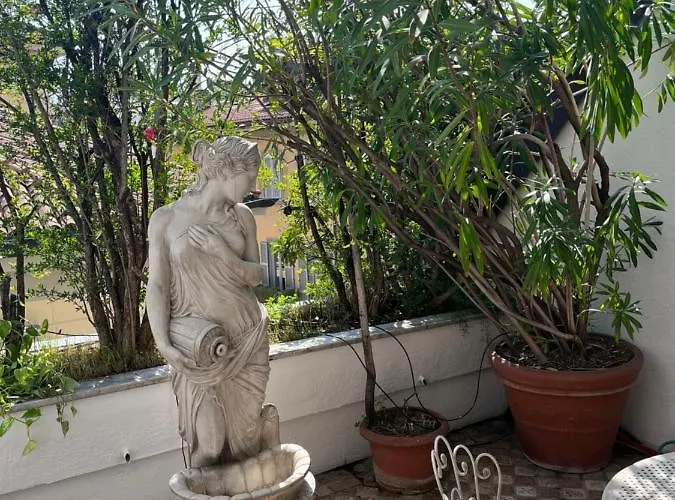 Imperial Terrace *