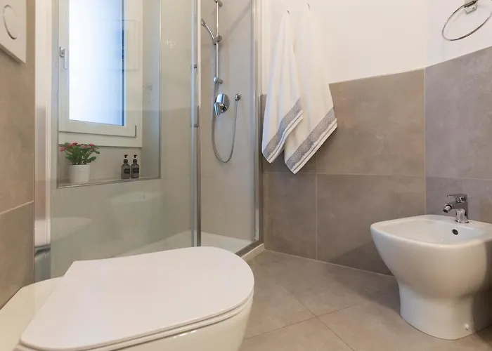 Brenta Floor - Mm3 Yellow Line * Mediolan