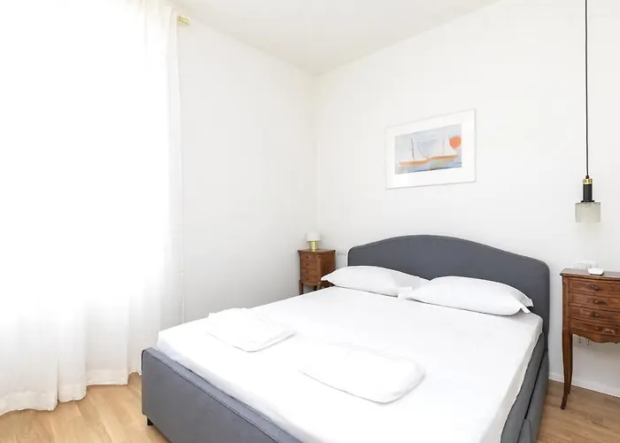 Ihost Luxury Flat - Gaudenzio Ferrari 14 *