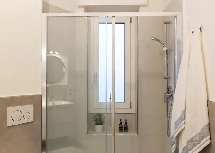 Brenta Floor - Mm3 Yellow Line * Mediolan