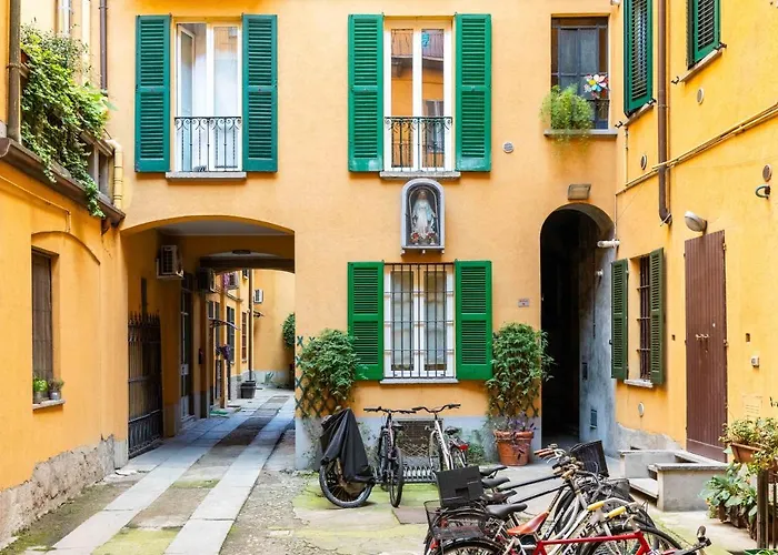 Farini Loft - Free Wifi And Netflix Apartment