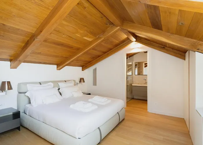 Easylife - - Piazza Santo Stefano 12 - Duomo