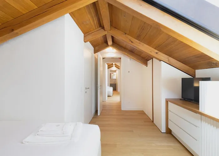 아파트 Easylife - - Piazza Santo Stefano 12 - Duomo