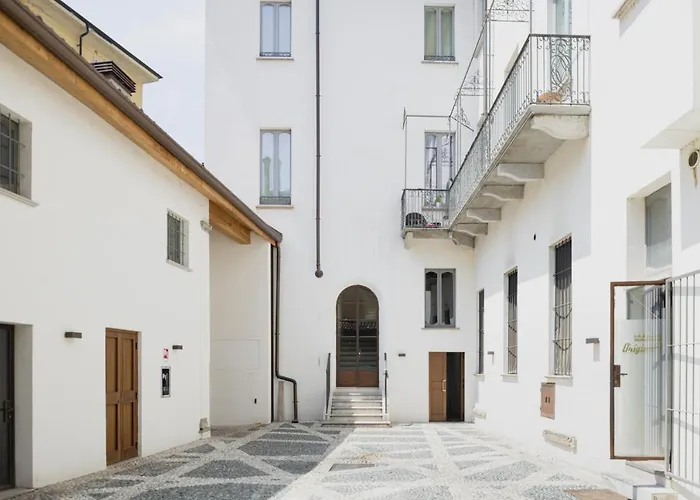 Easylife - - Piazza Santo Stefano 12 - Duomo 밀라노