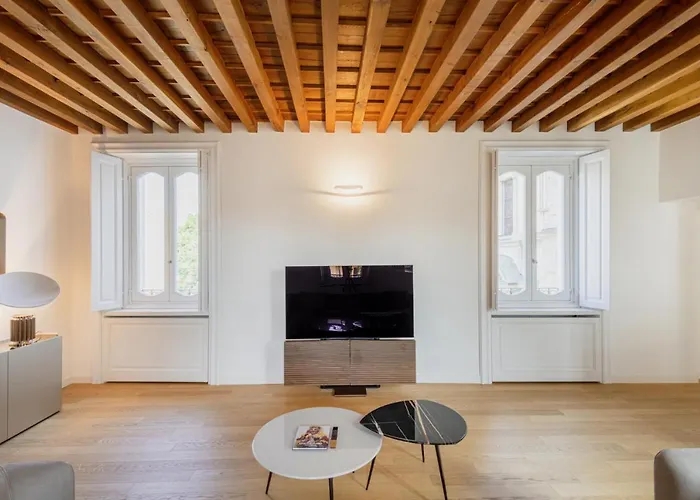 Easylife - - Piazza Santo Stefano 12 - Duomo Apartmán Milán