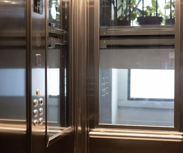 Milanoloft Casati 2 Femahotels 4*