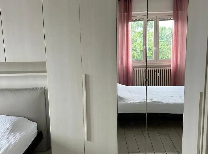 Parkside Heaven Affori Apartmán