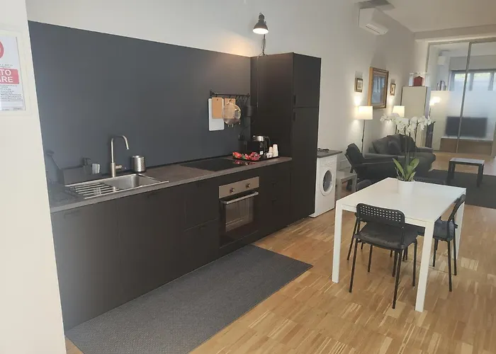 Short Rent Porta Romana Lägenhet