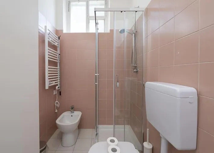 Youhosty - Accademia 53 Quinto Milan