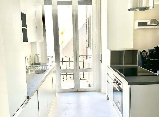 Be-c0 Luxury & Family Milánó