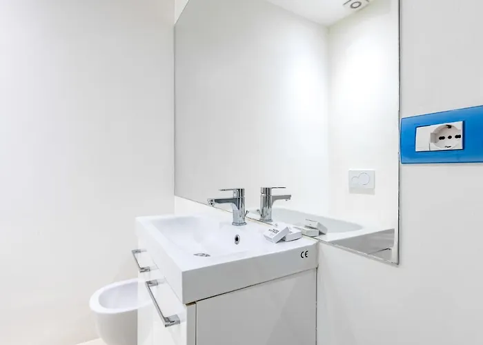 Easylife - - Vigevano 13 P3n - Navigli *