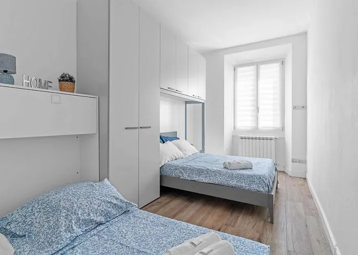 Mo237 Loreto- Duomo -modern - *