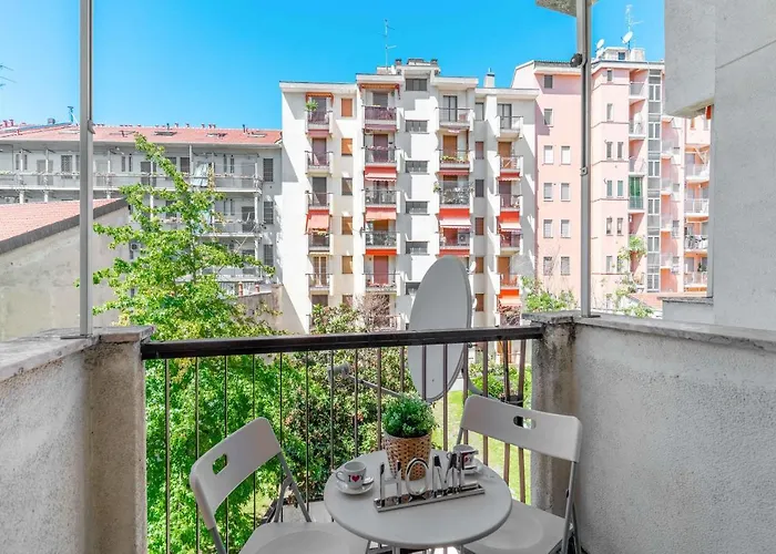 Apartment Pau10 -porta Romana - Duomo - Luxury