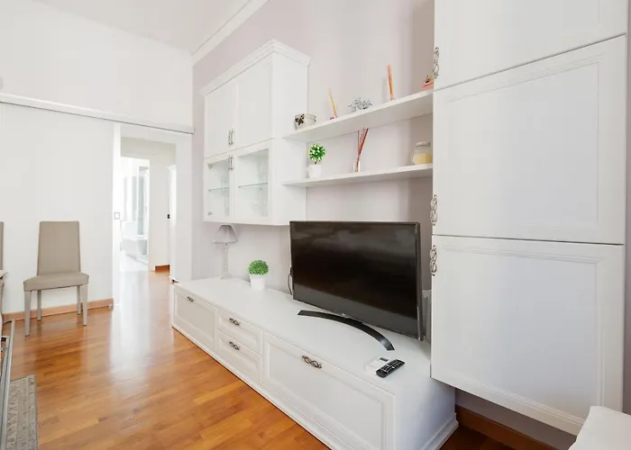 Roomy X5 - 850 M Far From Famagosta Mm2