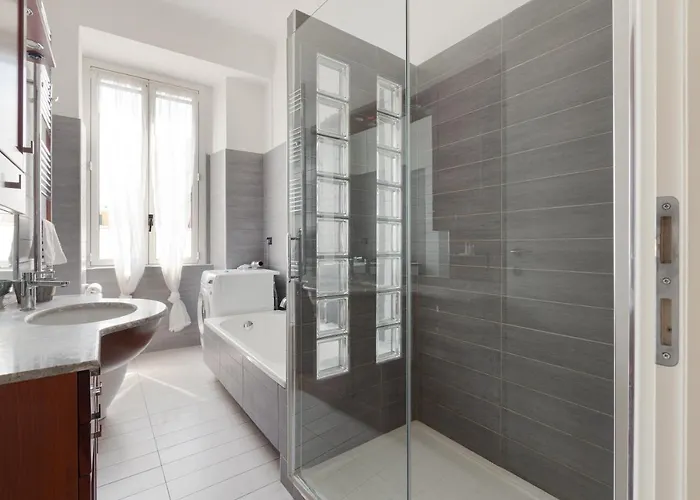 Roomy X5 - 850 M Far From Famagosta Mm2 Appartement *