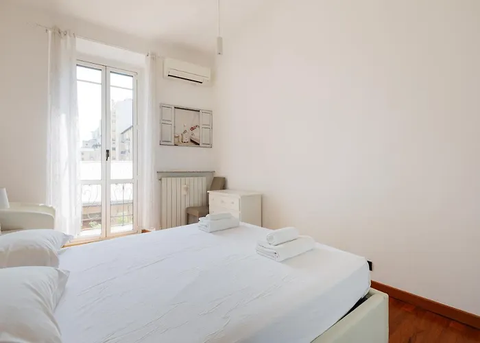 Roomy X5 - 850 M Far From Famagosta Mm2 Appartement