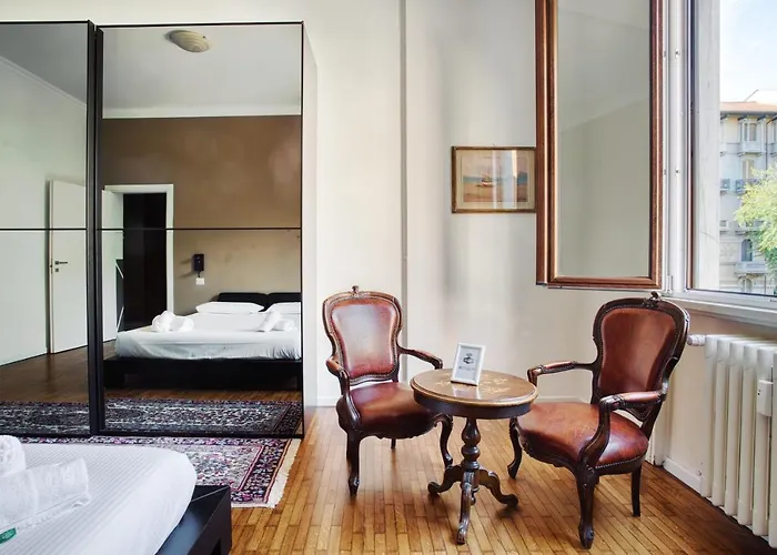 Joivy Stylish Flat In Porta Genova Mailand