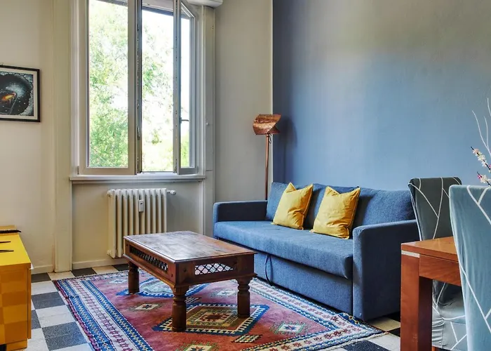 Apartment Joivy Stylish Flat In Porta Genova Mailand