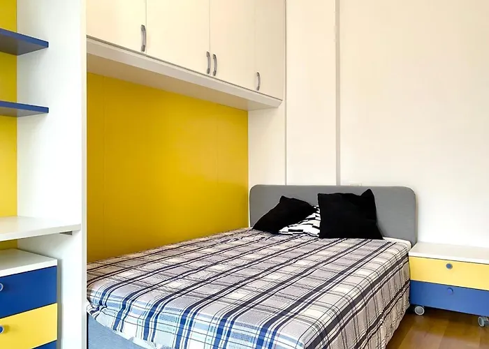 Mpm - Belinzaghi 5 6 Pax Appartement