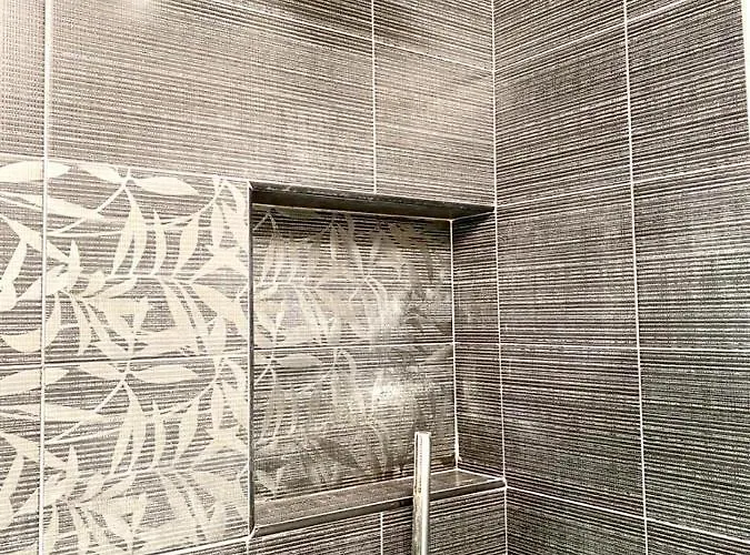 Mpm - Belinzaghi 5 6 Pax * Milan