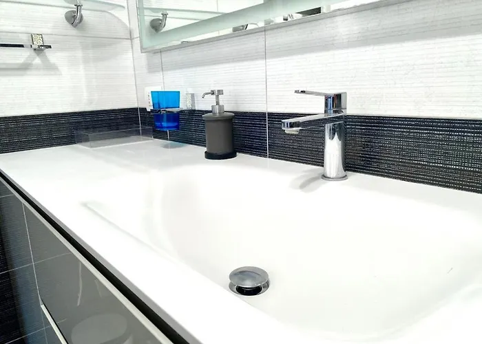 Mpm - Belinzaghi 5 6 Pax