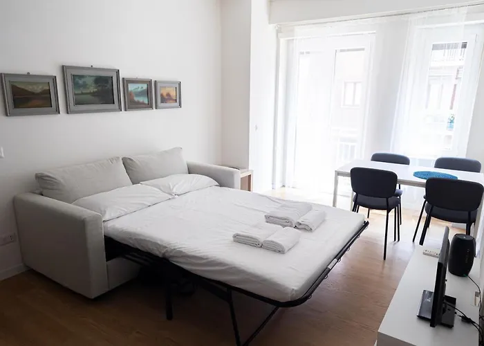 Moderno Bilocale In Corso Buenos Aires