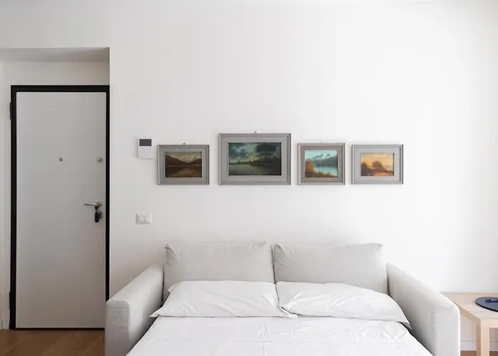 Moderno Bilocale In Corso Buenos Aires * ميلان