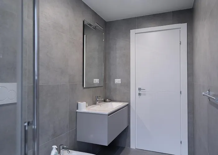 Moderno Bilocale In Corso Buenos Aires *