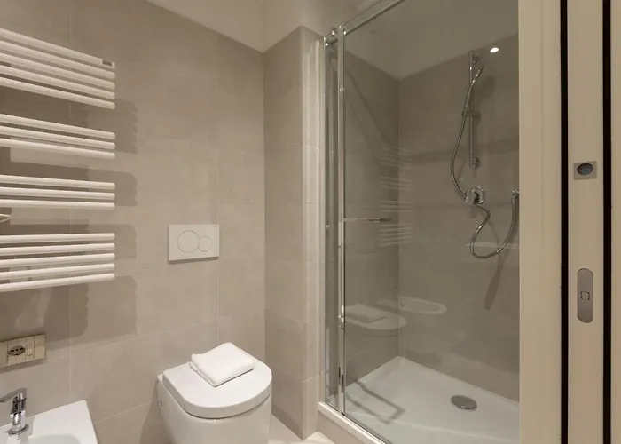 公寓 Easytopstay - Cozy Flat With Parking *