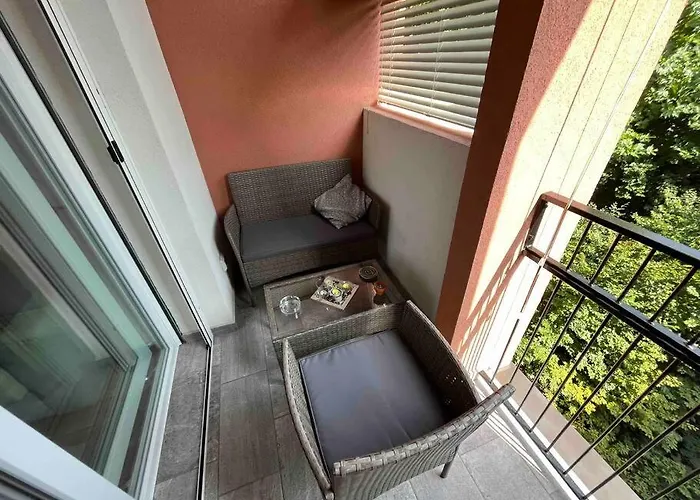 New Close To The City Center!