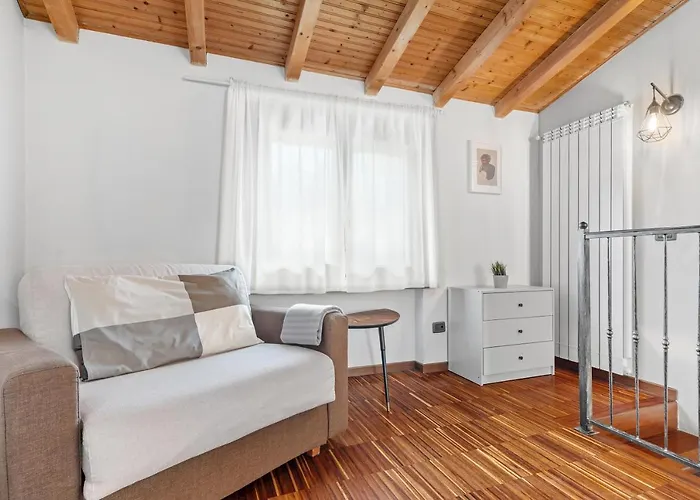 Apartment Charming Loft Duomo - Porta Romana Milan