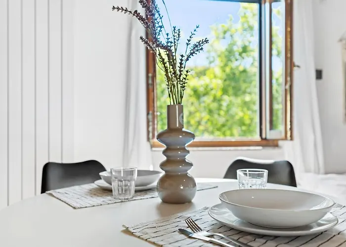 Charming Loft Duomo - Porta Romana Apartment *