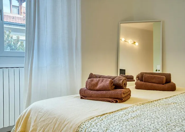 Leafy Sunshine, Bilocale In Porta Venezia, Con Metro A 1 Min A Piedi Milano