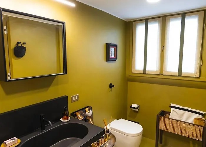 Luxury Bohemian With Private Garden In Apartman *