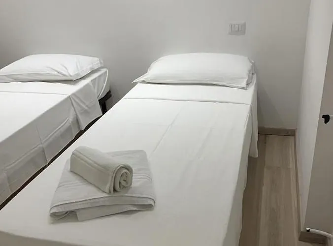 דירה Apt. N. 1 מילאנו