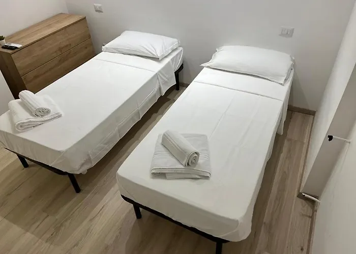 דירה Apt. N. 1 מילאנו