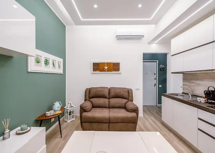 Linate Airport Elegant Suite,tram 1 Minute Away *