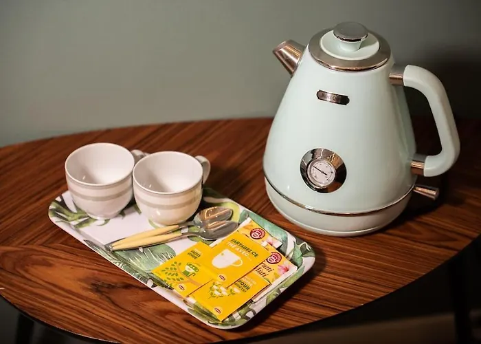 Linate Airport Elegant Suite,tram 1 Minute Away Apartmán *