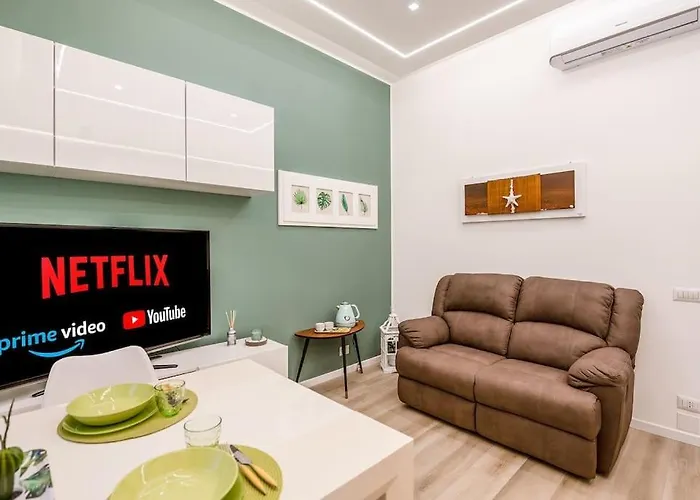 Linate Airport Elegant Suite,tram 1 Minute Away * 밀라노